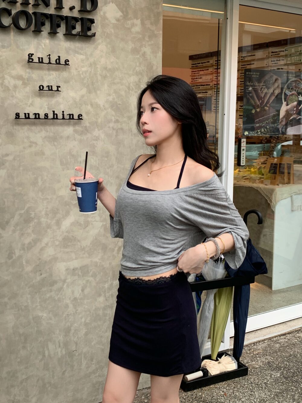 慵懶美女蕾絲三件套（含安全褲）