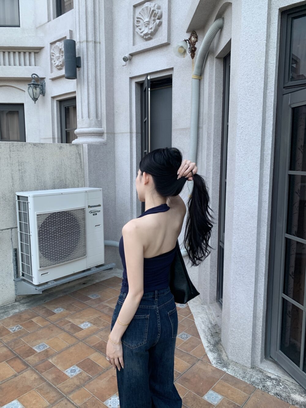 辣妹超集中❗️掛脖露背BRATOP